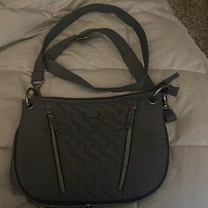 Lug Swivel Bag